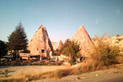 1022-Fairy-castles-Cappadocia