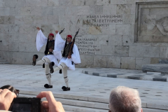 00063-Guards-at-Tomb