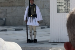 00077-Guards-at-Tomb