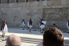 00105-Guards-at-Tomb