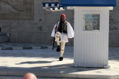00133-Guards-at-Tomb