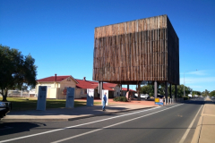 0180-Barcaldine-Tree-of-Knowledge-1