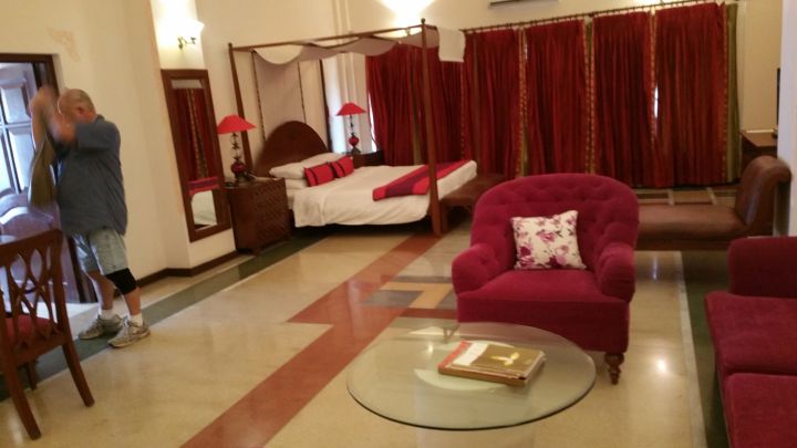 Usha Kiran Palace Hotel-0 (3)